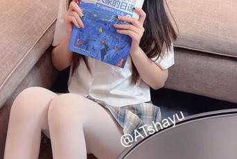 AT鲨，女仆写真视觉轰炸，一秒钟让我想当个“窗户纸”。