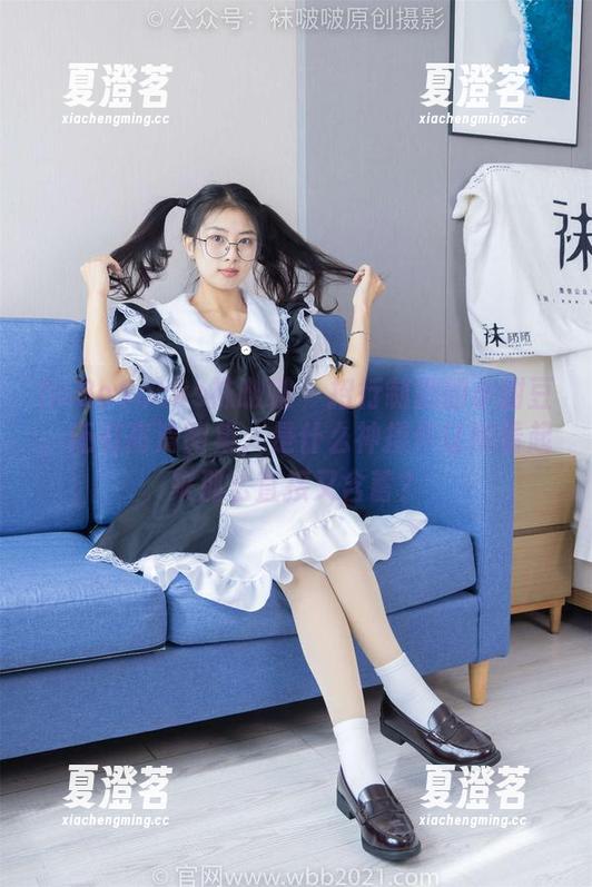 BoBoSocks袜啵啵 - 招行制服的小甜豆，还有高清图集，是什么神操作让她看起来那么直接又含蓄？
