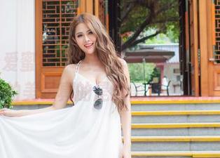 IMiss爱蜜社 – 这全套写真，LalaBaby啦啦的美足真的是脱离了地心引力！