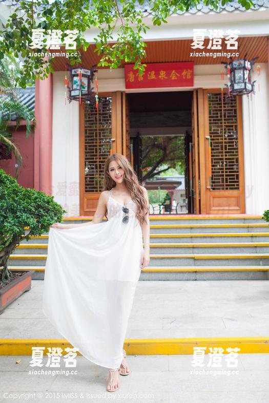 IMiss爱蜜社 - 这全套写真，LalaBaby啦啦的美足真的是脱离了地心引力！