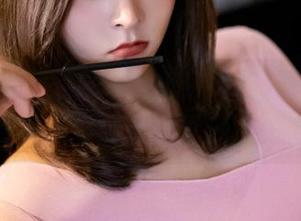Ligui丽柜 – Vicky挺身而出，图库中的运动作品比你想象的更迷人更真诚。