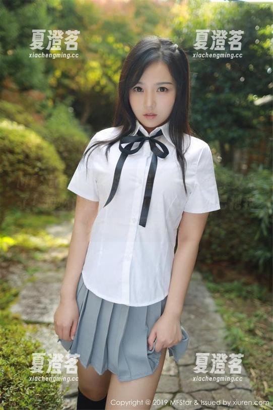 MFStar模范学院-lingyu69 MFStar模范学院 - 黑丝的最新图集又来了!何必说潜规则,lingyu69早已把我的注意力圈走了。
