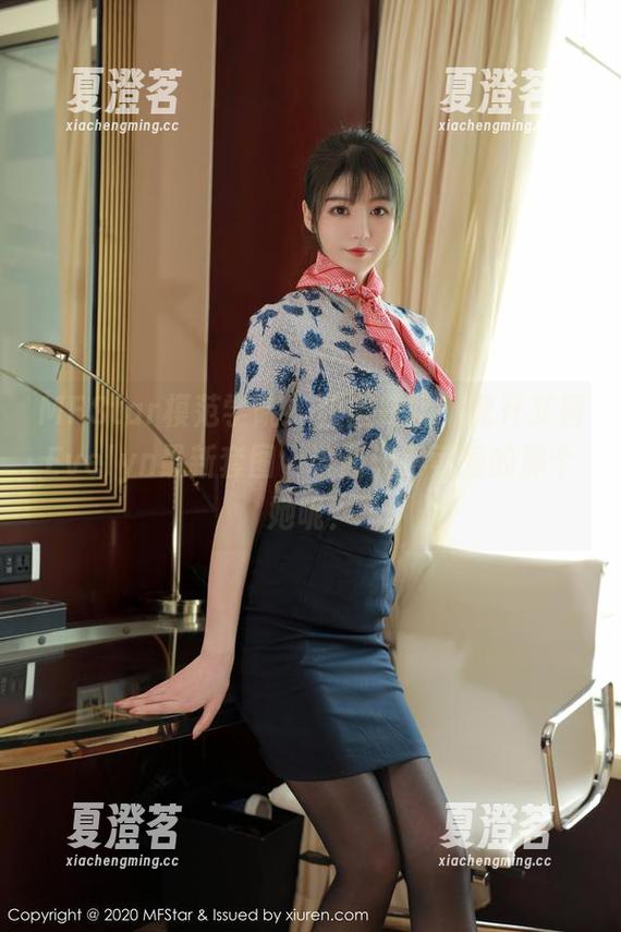 MFStar模范学院 - 校园探险，掀开艾莉Evelyn最新套图，谁还记得可爱的那个她呢？