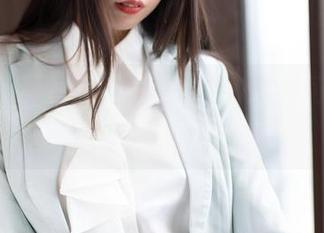 MiStar魅妍社 – 妤薇Vivian的可爱套图，像是把糖果放进了心里？