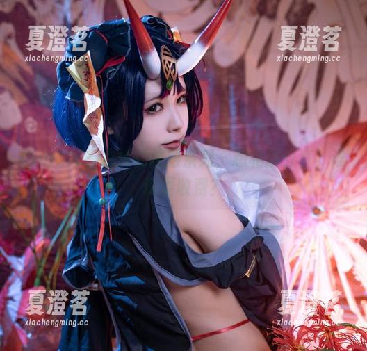 Quan冉有点饿的校服系列，想和你分享，谁说要收费？