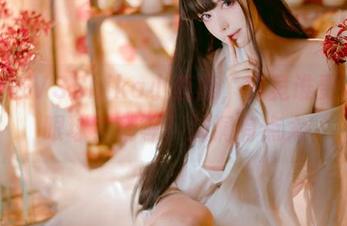 白衬衣VSShika小鹿鹿，究竟谁更吸引眼球？稍等，脑洞有点大