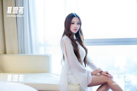 TuiGirl推女郎 - 苏可可最新原图，教室竟然还能这样拍？耳机都准备好了吗？