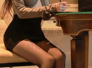 Xiuren秀人网 – Arude薇薇的双人作品，让我在图库里遇见从未见过的那一小段微妙时光。