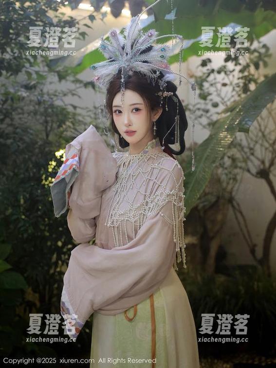 Xiuren秀人网 - 当唐安琪广州旅拍的更新让我想立刻打包行李去旅行，谁懂我？