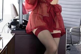 Xiuren秀人网 – 看着安妮Tess把皮衣穿得如此过瘾，心里突然不知道该说什么