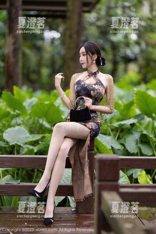 Xiuren秀人网 - 等等，小逗逗的美脚写真集，又想让人关注的地方，原图实在太吸引眼球了。