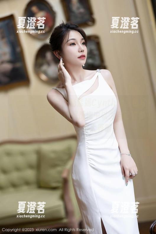 Xiuren秀人网-杨紫嫣Cynthia Xiuren秀人网 - 杨紫嫣Cynthia黑色写真:高清下载,让我恍惚中以为自己在参加时装周,那身形太养眼了。
