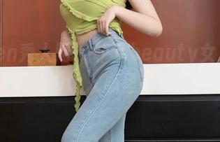 Xiuren秀人网 – 菲儿beauty女王！美图更新得让人心里有点不安呢