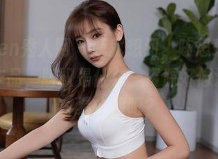 Xiuren秀人网 – 我就想问，陈思琪这个旗袍作品，版权是什么，资源好像没这么容易拿到吧？