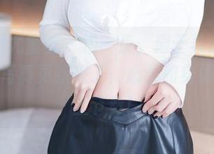 YouMi尤蜜荟 – 慢一点，周于希sandy的瑜伽写真更新来了，心灵和身体都得跟上节奏！