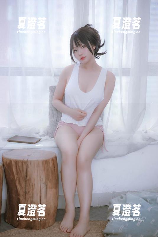 在nyako喵子大魔王的夏天作品集中，分享是最佳姿势，哈哈！