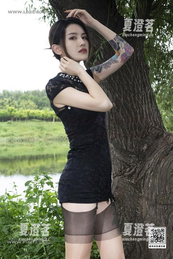 丽柜 - 瞧瞧兔子的无圣光写真，双生花、莲丝香品，好吧，这算是另一种美？