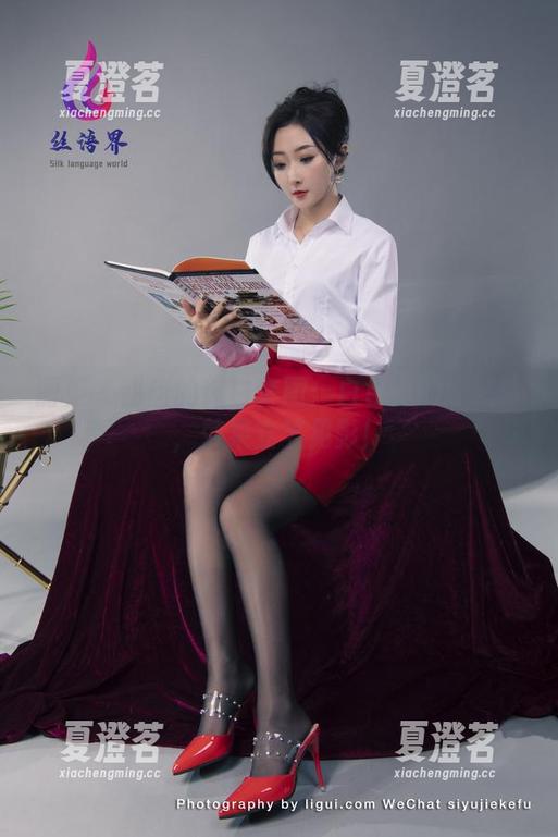 丽柜-甜甜 丽柜 - 甜甜的纯白套图:白色真的能减龄,效果立竿见影!