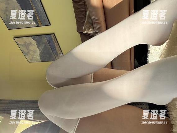 微密圈 - 看了乙醇子的最新制服作品集更新，心里小小的叹息，这居然比回忆还要好！