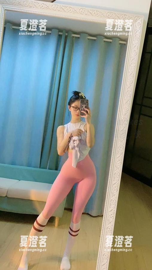 俏妞qiaoniuTT 微密圈 - 俏妞qiaoniuTT的制服makesusdothedoubletake,高清原图,快来一睹真容!