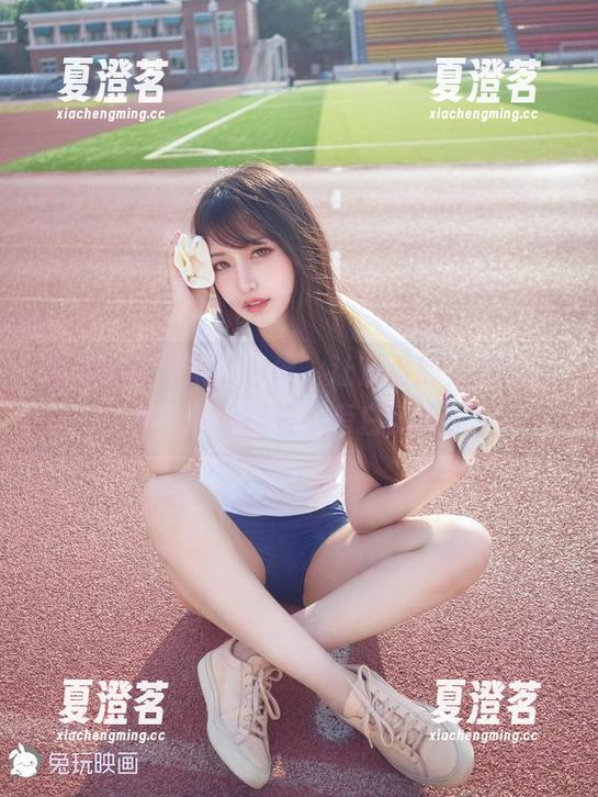 兔玩映画带来的白丝，让观看的人都忍不住想：要是能有个旁白就好了！