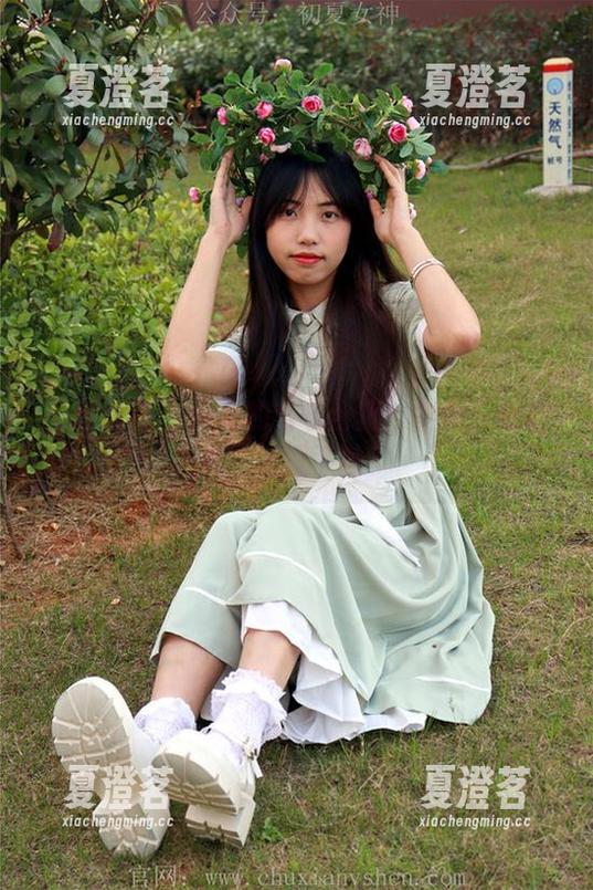 初夏女神-点点 初夏女神 - 点点的毛衣合集:各套时髦必备,赶紧下载!
