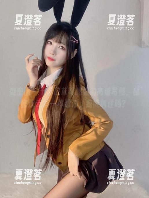 微密圈 - 十万口草莓粥粥的高清写照，秘密像云彩一样漂浮，我能抓住吗？