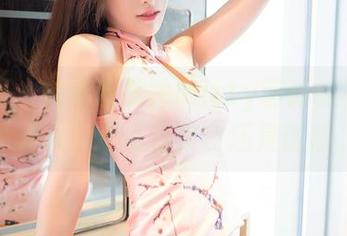 嗲囡囡 – 快乐厨房，Misty萌晰的私房写真让人分不清是美食还是诱惑。
