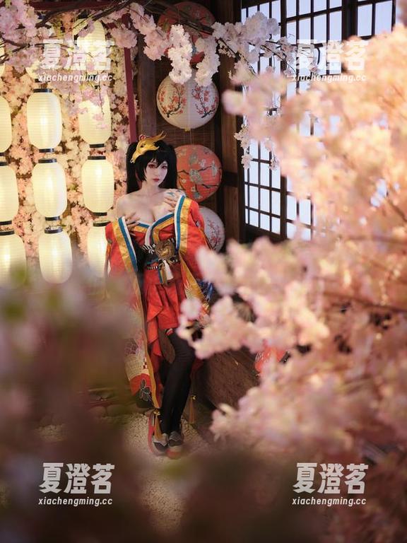 大梨子不是御姐的泳装图包，分享给朋友们，反正我不会打包给你们