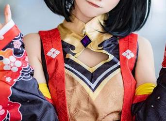 青春如校服，大肉丸Amiee勇敢做自己！美图合集等你来开启！
