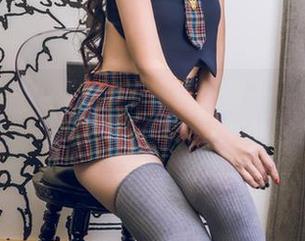 头条女神 – 礼服界的超级英雄——杨漫妮baby！一起来看看这个神奇的图包吧！