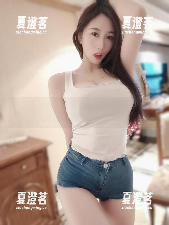 微密圈 - 小玉吃果冻的写真的日常：下载按钮成了我的新朋友！