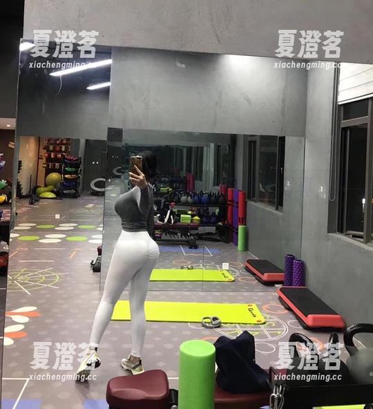 微密圈 - 小芯酱带你看高清可爱写真，只差一块饼干来加点甜！