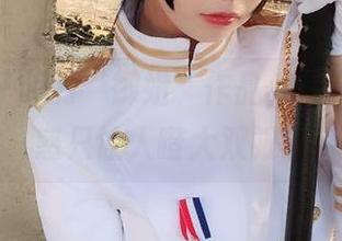 小野妹子w的“御姐”作品，反方向的诱惑只让人瞪大双眼呐