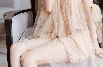 尤蜜荟 – 小KK带你见证：‘最优女友’系列更新，添加的新特性是……会自己做饭吗？
