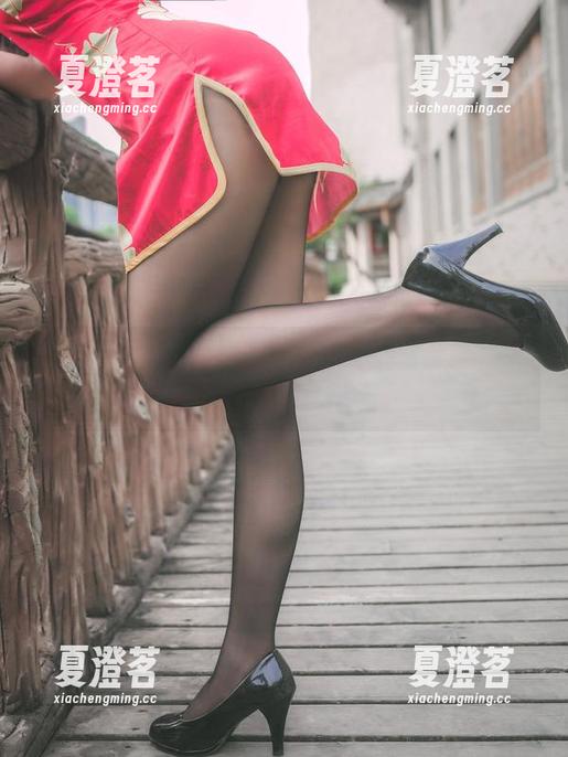 巧克力小圆面包在办公室的日常合集：到底谁让她这么忙的？