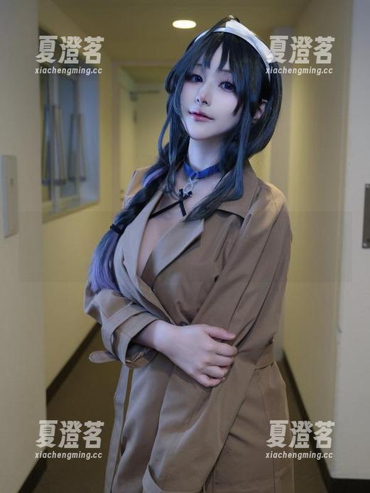 幼爱youmeko黑丝眼镜：私房展示，原图里藏着的小迷惑