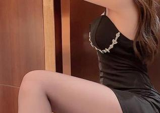微密圈 – 徐莉芝的在线夏日灵感，作品里藏了多少冰淇淋和懒洋洋？