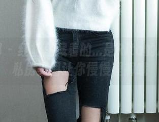 推女郎 – 红裙里藏着的…是Rita的心声？私房美图让你慢慢理解哦