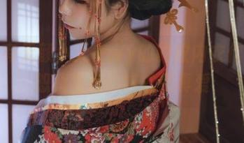 这里有无颜小天使wy的豹纹内衣作品，恕我直言，这才是真爱