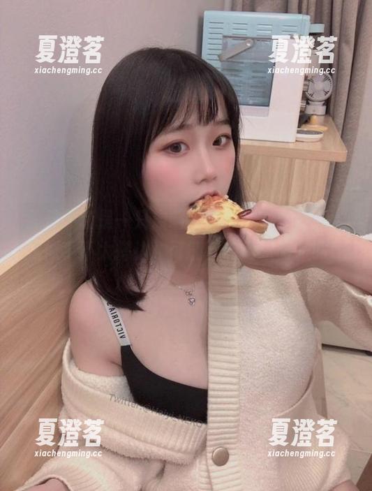 又是一套是一只废喵了日常，最新图册和我似乎不太搭边，可能就自己乐呵乐呵吧。