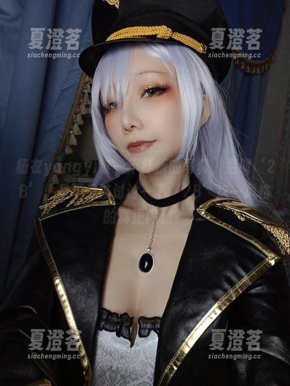 杨衣yangyi唯一不打折的写真，名叫‘2B’，是不是该讨论一下‘2B’这一风格的真正内涵？