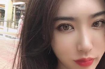 微密圈 – 不怕坏天气，林子琳喵的职业装图集养眼且抗压，轻松就能上班（或不想上班）。