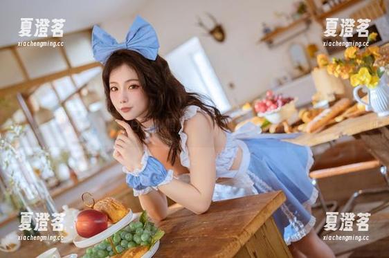 桃良阿宅 當桃良阿宅遇上白裙?照片里的微风,似乎也想要跳舞。