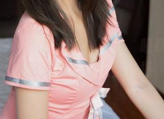 梦丝女神 – 不想起床的少女，晓晓的高清图包让我反省人生选择