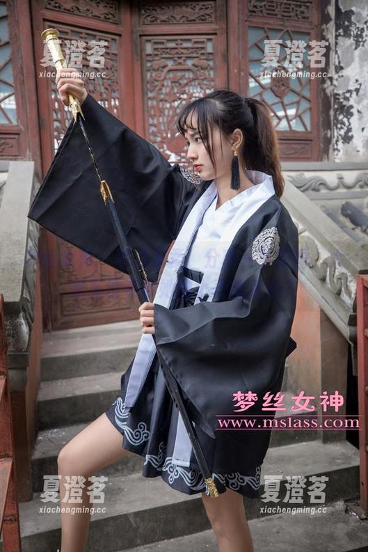 梦丝女神 - 可爱苏柔，分享一下原图，大家有没有被她的小表情迷住？