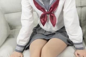 梦丝女神 – 莹仙女在PINK作品中沉醉，那抹鲜亮的颜色就像糖果，一口一口都甜。