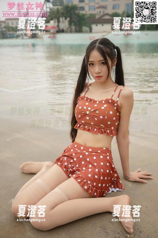 梦丝女神 - 下课时光也可以很轻松，雪馨美图快来下载，顺便打个卡！