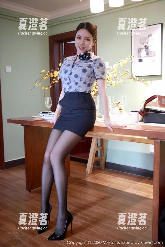 模范学院-唐琪儿Beauty 模范学院 - 吊带搭配太绝!唐琪儿Beauty的原图实在让人忍不住屏息,合集更能提升审美格调!