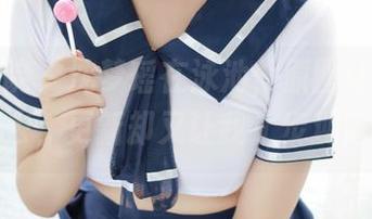 模范学院 – 沈梦瑶在泳池，原图让人想跳下去，更新却又让我止步观望。